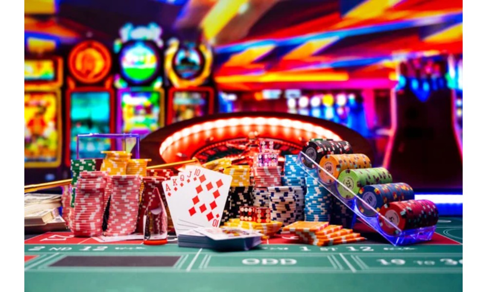 How do validator incentive structures support crypto casino network reliability?